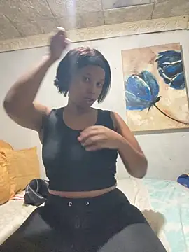 MissBubbles04 online show from November 2025 06:32:01 PM