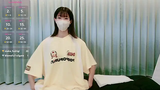 Yura chan 00 online show from September 2025 02:33:02 PM