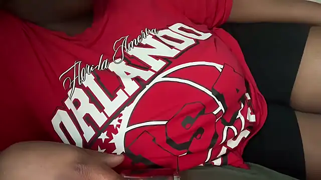 nanaisbackk online show from March 2026 05:18:02 PM