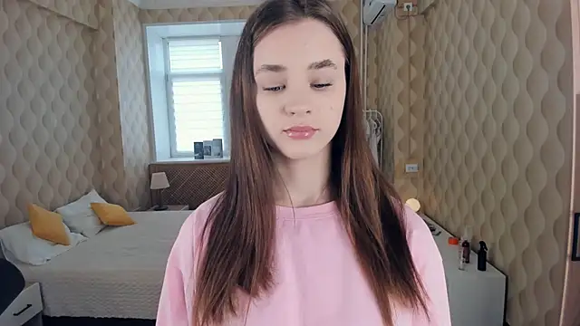 Snapshot of JinnyMcie chatting on October 2025 09:40:02 AM JinnyMcie online show from October 2025 09:40:02 AM