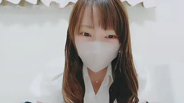 Snapshot of Risa_love chatting on November 2025 05:19:01 PM Risa love online show from November 2025 05:19:01 PM