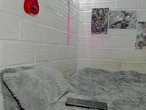 Snapshot of Daniell_007 chatting on October 2025 07:48:02 PM Daniell 007 online show from October 2025 07:48:02 PM