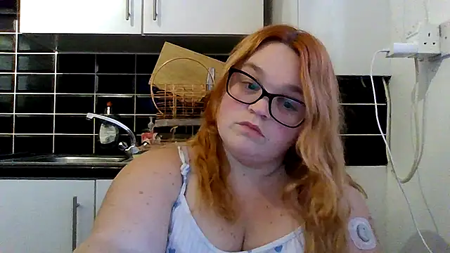 Curvy-AmyX online show from October 2025 05:21:02 PM