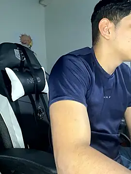 oppaboy online show from January 2026 03:34:01 AM