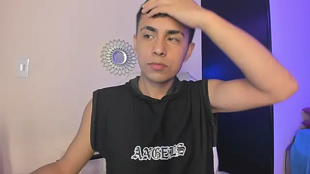 Nyko ds online show from November 2025 04:00:01 AM