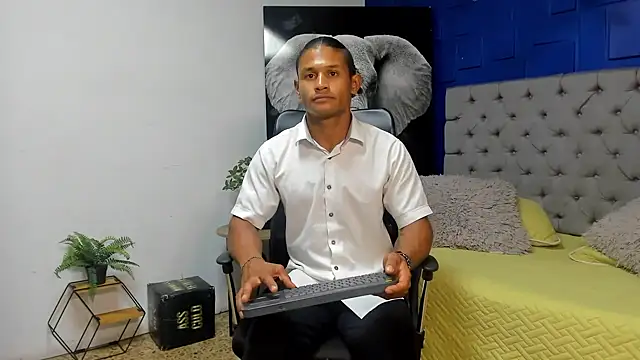 Snapshot of casike1 chatting on October 2025 11:35:01 PM casike1 online show from October 2025 11:35:01 PM