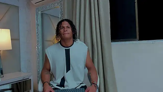 Snapshot of casike1 chatting on November 2025 11:10:02 PM casike1 online show from November 2025 11:10:02 PM