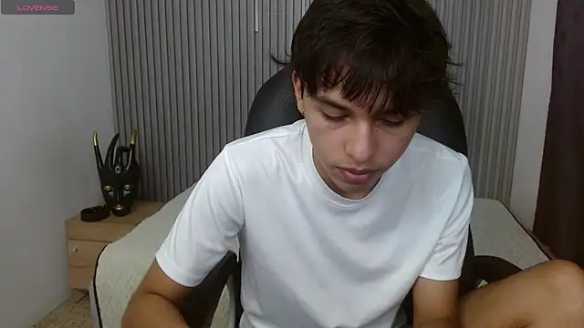 StiwenTwink online show from March 2026 03:12:02 PM