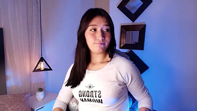 Rubyvixxen  online show from October 2025 03:15:01 AM