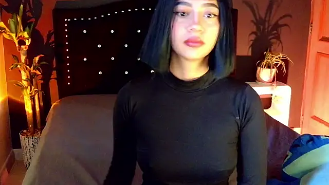 emma web  online show from April 2026 12:25:02 PM