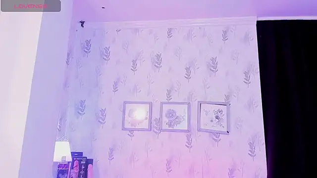 Snapshot of alana_madison10 chatting on October 2025 04:16:01 AM alana madison10 online show from October 2025 04:16:01 AM