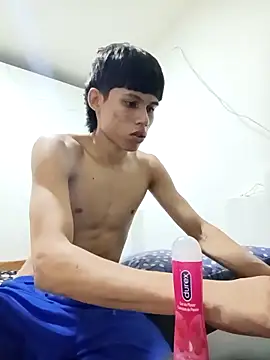 mazo18 online show from February 2026 03:00:02 AM