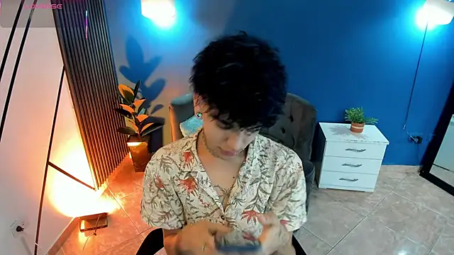 Snapshot of todoroki_g chatting on November 2025 11:43:01 AM todoroki g online show from November 2025 11:43:01 AM