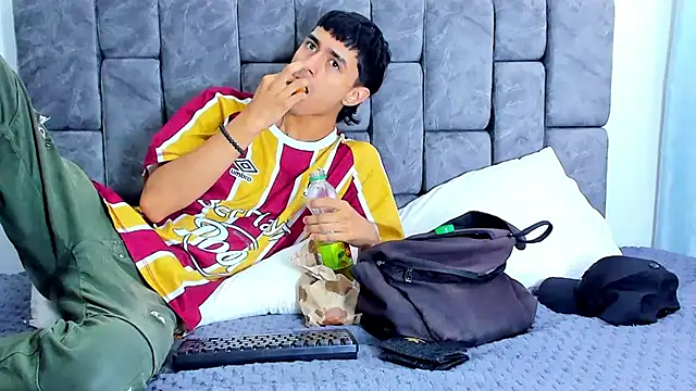 Snapshot of Anthony_carter chatting on October 2025 01:01:02 PM Anthony carter online show from October 2025 01:01:02 PM