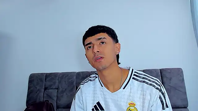 Snapshot of Anthony_carter chatting on November 2025 01:54:02 PM Anthony carter online show from November 2025 01:54:02 PM