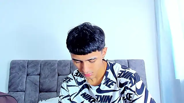 Snapshot of Anthony_carter chatting on November 2025 01:43:01 PM Anthony carter online show from November 2025 01:43:01 PM