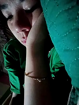 Snapshot of Subita_nice chatting on October 2025 03:42:01 PM Subita nice online show from October 2025 03:42:01 PM