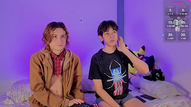 Snapshot of Darcy_and_Stolas chatting on October 2025 05:19:02 AM Darcy and Stolas online show from October 2025 05:19:02 AM