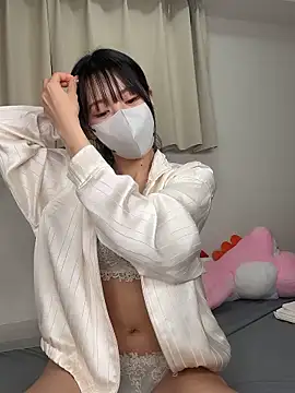 Snapshot of hana-08787- chatting on March 2026 12:44:01 PM hana-08787- online show from March 2026 12:44:01 PM