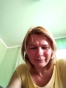 Snapshot of Masha412111 chatting on October 2025 10:47:01 AM Masha412111 online show from October 2025 10:47:01 AM