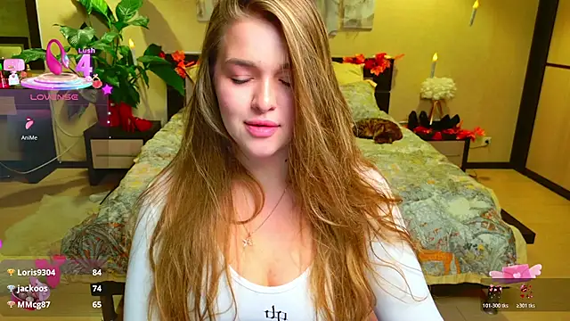 Snapshot of EmilyWhispers chatting on November 2025 09:46:02 PM EmilyWhispers online show from November 2025 09:46:02 PM