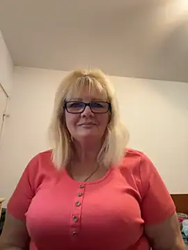 BoloshkaBlonda online show from October 2025 09:04:01 PM