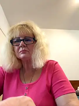 BoloshkaBlonda online show from October 2025 09:05:02 PM