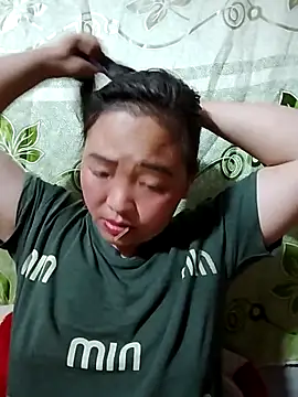 Minkine022 online show from April 2026 01:00:02 PM