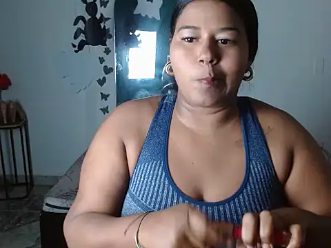 Ebony luna online show from October 2025 07:37:02 PM