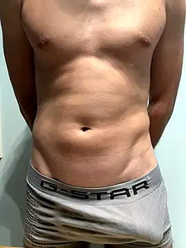 Snapshot of hhhnmg chatting on October 2025 04:49:02 PM hhhnmg online show from October 2025 04:49:02 PM