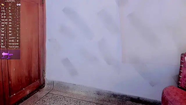 Molly Logan online show from November 2025 09:06:02 PM