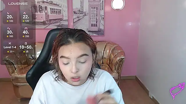 Snapshot of mia_foster_t chatting on November 2025 12:55:01 PM mia foster t online show from November 2025 12:55:01 PM