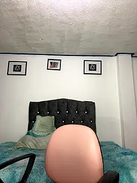 Snapshot of mitschellfox21 chatting on October 2025 08:46:02 AM mitschellfox21 online show from October 2025 08:46:02 AM