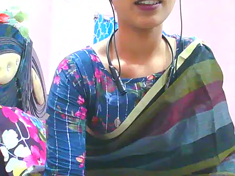 Snapshot of night_queeen7 chatting on October 2025 07:51:01 PM night queeen7 online show from October 2025 07:51:01 PM