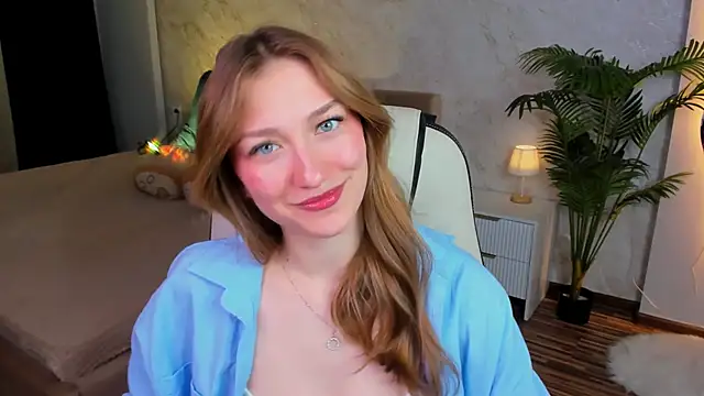 Snapshot of AngelAnabelle chatting on October 2025 09:02:01 PM AngelAnabelle online show from October 2025 09:02:01 PM