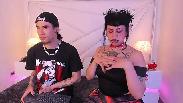 Snapshot of conjuring_ chatting on October 2025 03:06:02 AM conjuring online show from October 2025 03:06:02 AM