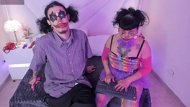 Snapshot of conjuring_ chatting on November 2025 03:08:02 AM conjuring online show from November 2025 03:08:02 AM