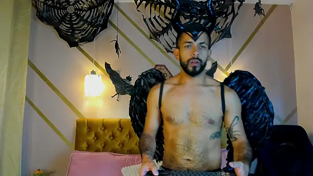 Snapshot of Lobo_sex21 chatting on October 2025 03:13:01 PM Lobo sex21 online show from October 2025 03:13:01 PM