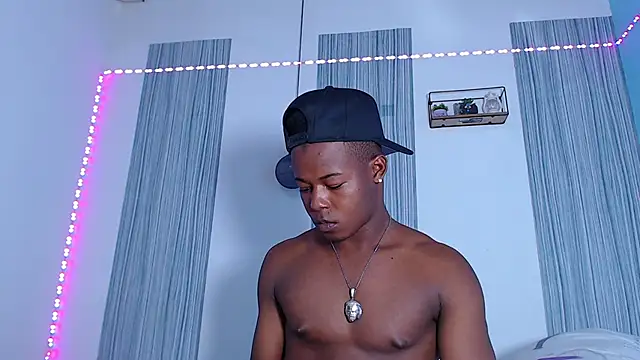 Dark stallionX online show from November 2025 06:27:01 AM