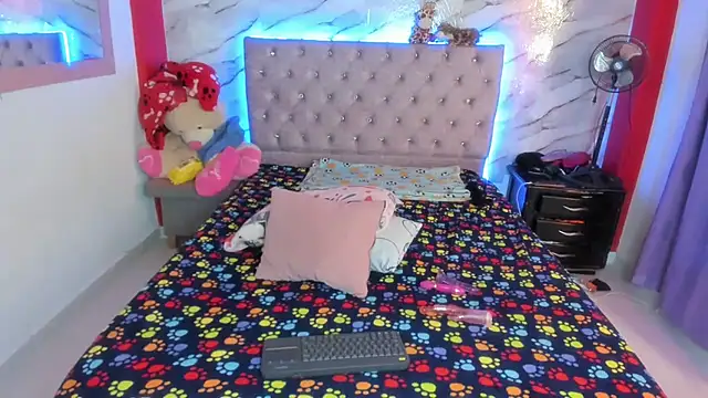 Snapshot of Stefany_Andruw chatting on November 2025 04:11:02 AM Stefany Andruw online show from November 2025 04:11:02 AM