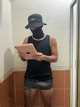 Perrys1502 online show from October 2025 06:55:02 AM