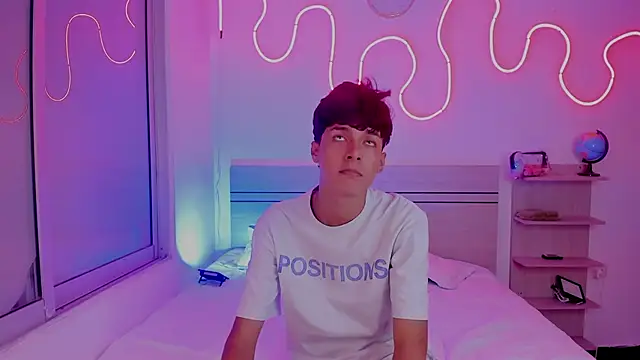 luccas ferreira online show from December 2025 08:16:02 PM