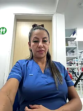 Snapshot of GisellTorres36 chatting on October 2025 06:05:02 PM GisellTorres36 online show from October 2025 06:05:02 PM