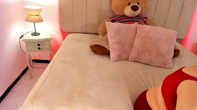 Snapshot of sam_von_tess chatting on October 2025 04:27:01 AM sam von tess online show from October 2025 04:27:01 AM