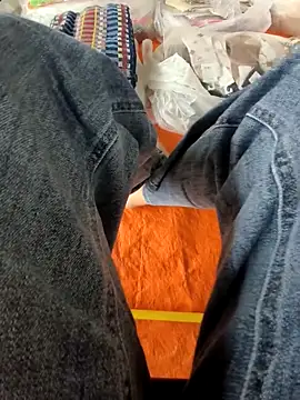 Lili 2love online show from November 2025 01:11:01 AM