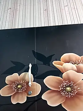 Snapshot of tulip-bae chatting on October 2025 03:20:02 PM tulip-bae online show from October 2025 03:20:02 PM