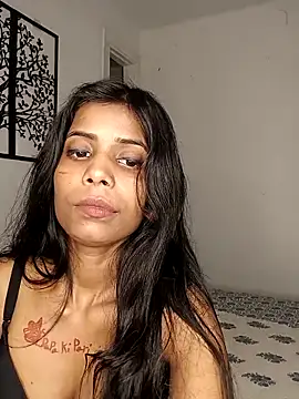 Snapshot of zoya_your chatting on October 2025 04:00:02 AM zoya your online show from October 2025 04:00:02 AM