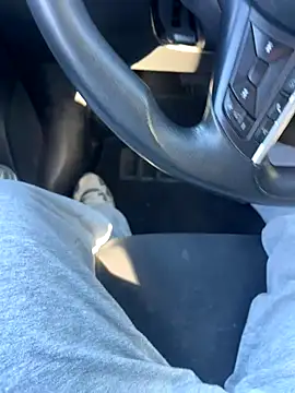 ayrtonmen online show from October 2025 02:52:01 PM