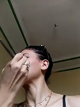 Snapshot of Larissinhamm chatting on November 2025 05:34:01 PM Larissinhamm online show from November 2025 05:34:01 PM