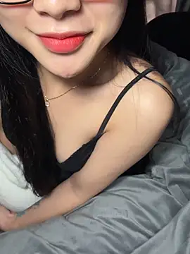 Linh5790 online show from December 2025 07:39:02 AM